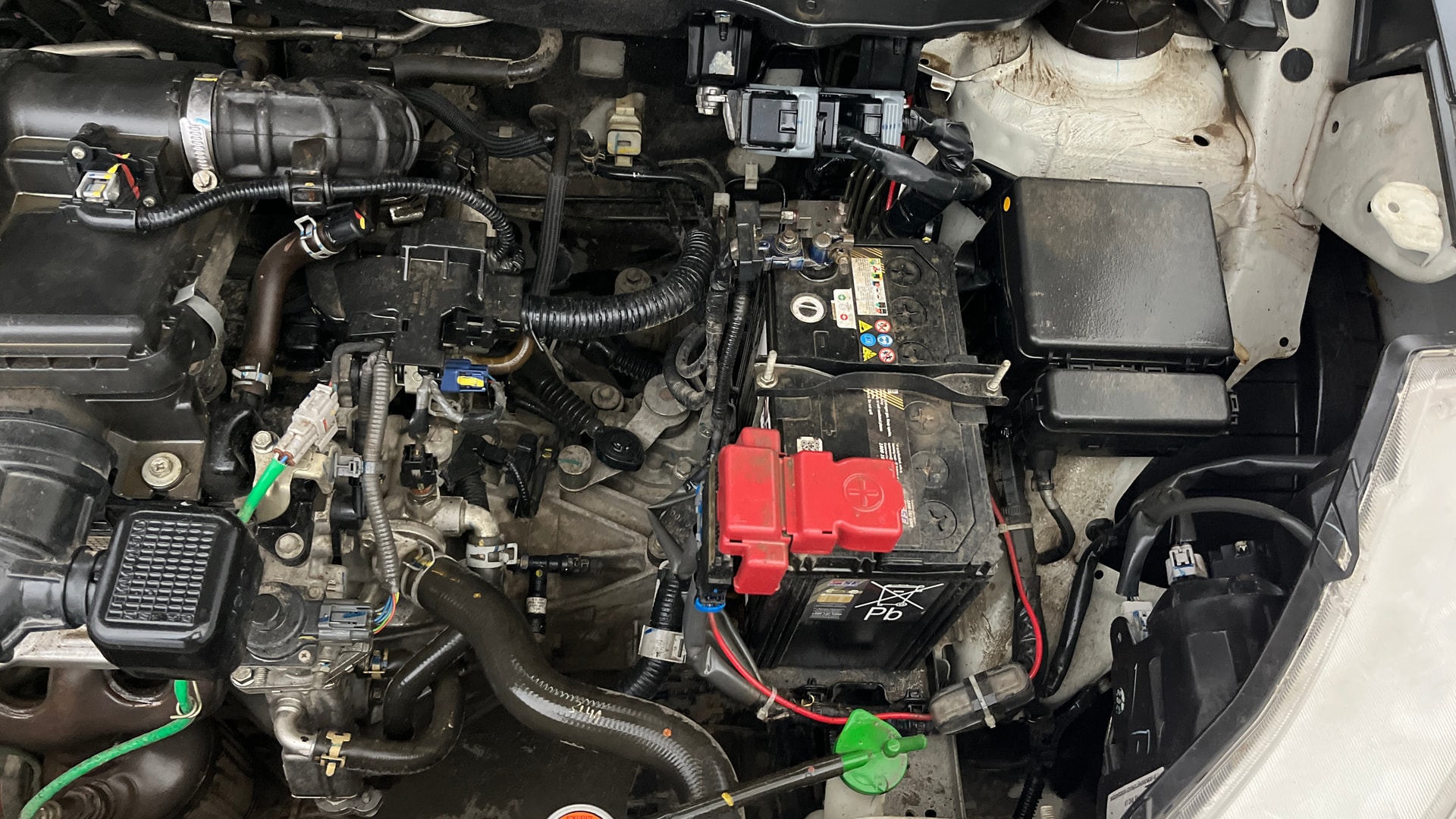 View 2022 Maruti Suzuki 1000 Base Variant Image 15 Used 2022 Maruti Suzuki 1000 Base Variant Image 15
