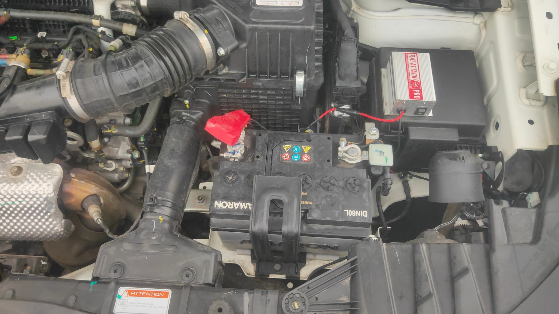 View 2023 Mahindra XUV300 W4 Petrol BS IV Image 13 Used 2023 Mahindra XUV300 W4 Petrol BS IV Image 13