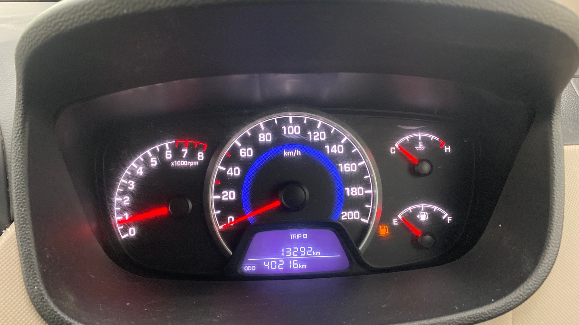 View 2017 Hyundai Grand i10 Sportz 1.2 Kappa Image 33 Used 2017 Hyundai Grand i10 Sportz 1.2 Kappa Image 33