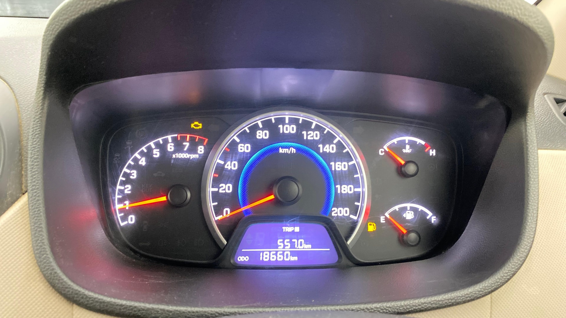 View 2017 Hyundai Grand i10 1.2 Magna Petrol AT Image 33 Used 2017 Hyundai Grand i10 1.2 Magna Petrol AT Image 33