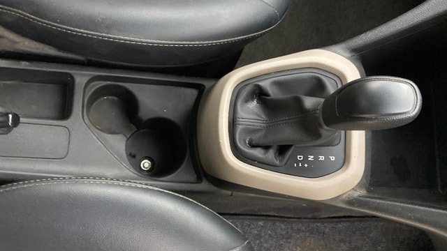 View Hyundai Grand i10 Image 37 Used Hyundai Grand i10 Image 37