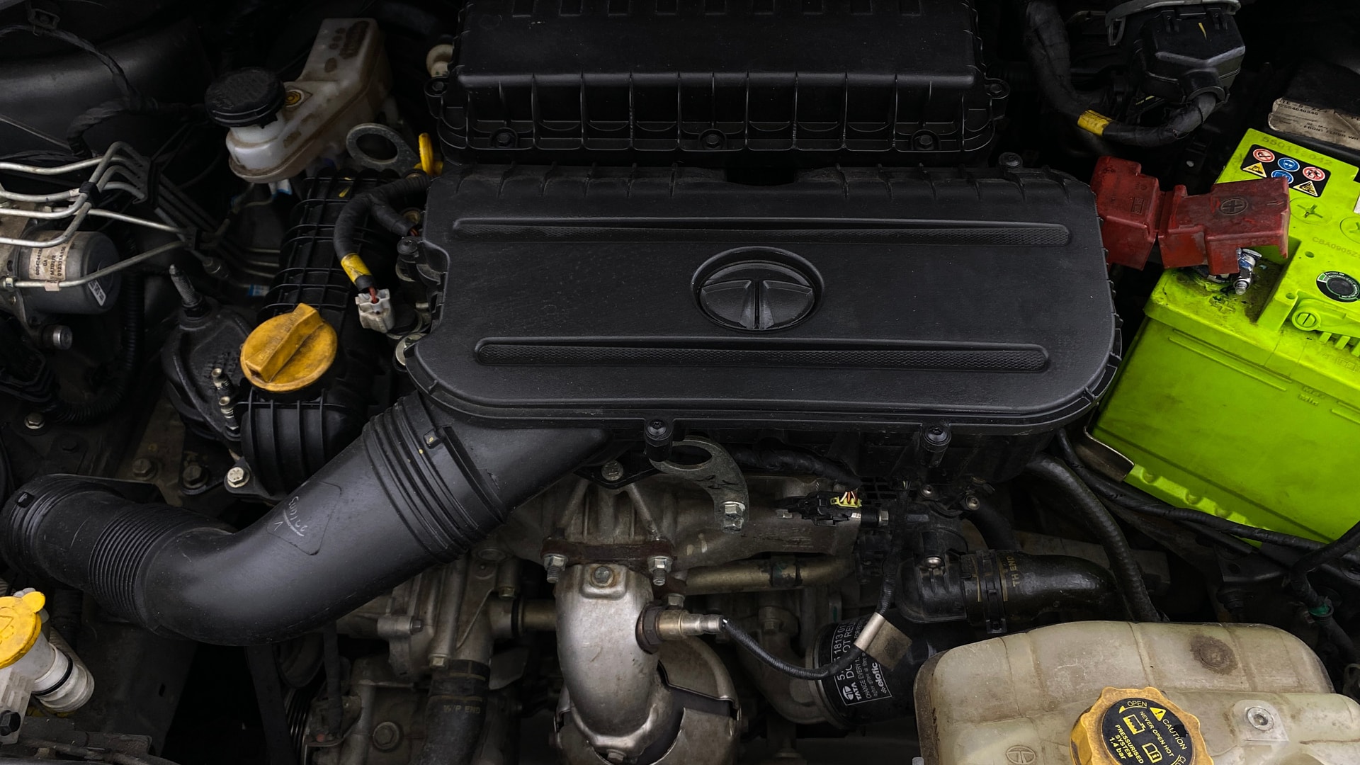 View 2023 Tata Tigor XE Diesel Image 42 Used 2023 Tata Tigor XE Diesel Image 42