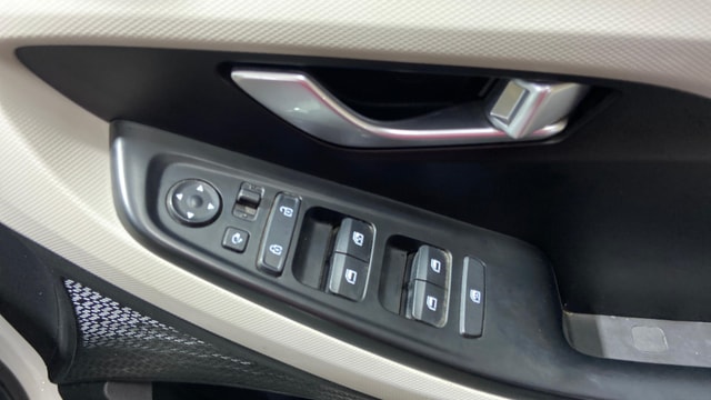 View Hyundai Creta Image 35 Used Hyundai Creta Image 35
