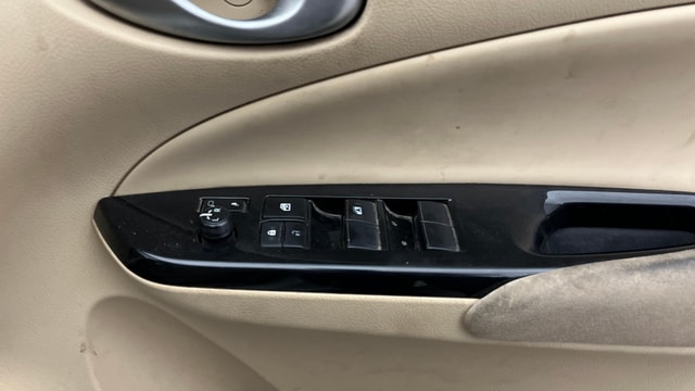 View Toyota Yaris Image 33 Used Toyota Yaris Image 33