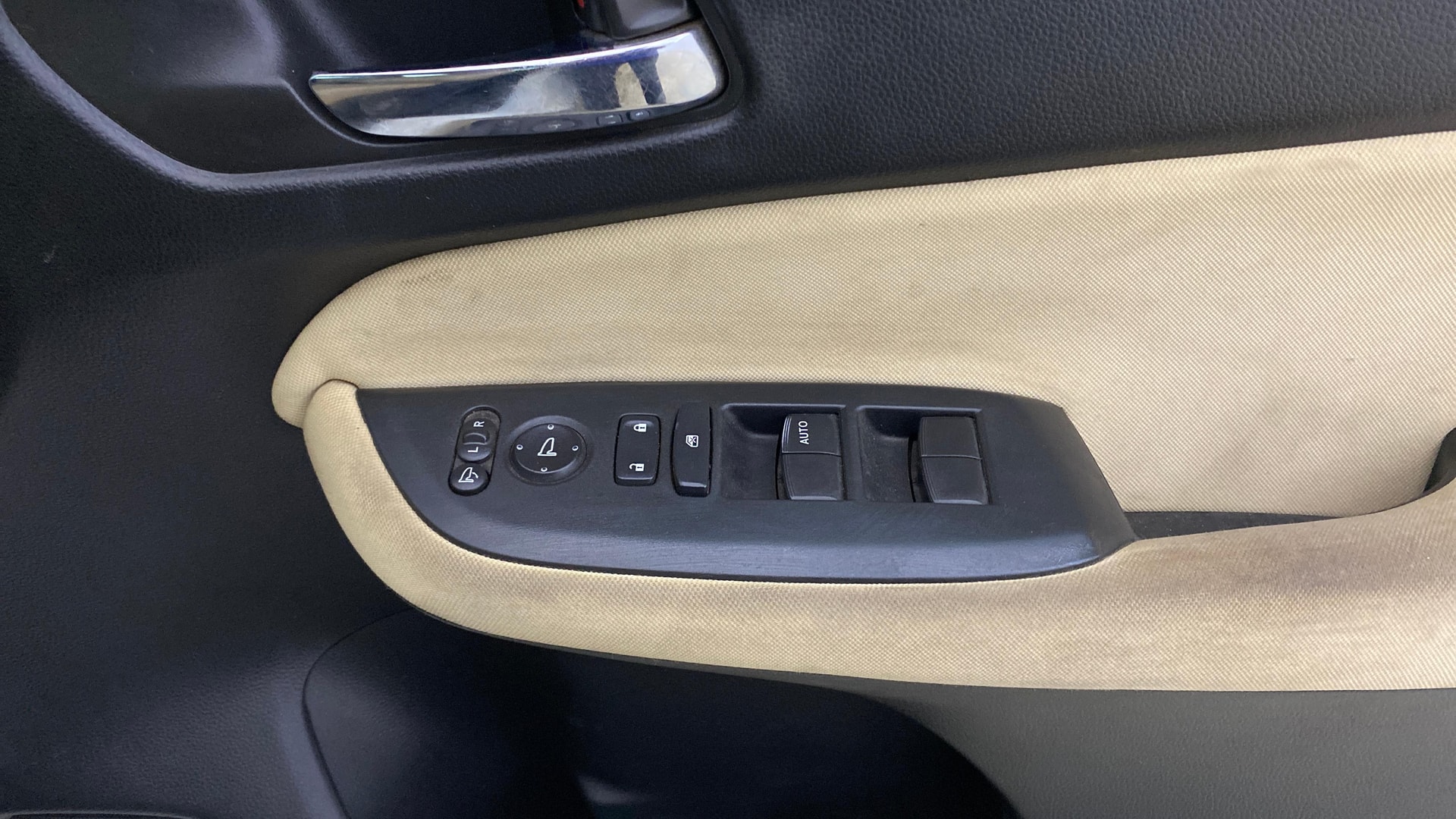 View 2021 Honda City ZX MT Diesel Anniversary Edition Image 35 Used 2021 Honda City ZX MT Diesel Anniversary Edition Image 35
