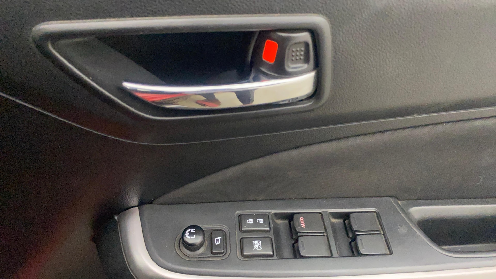 View 2024 Maruti Suzuki 1000 Base Variant Image 34 Used 2024 Maruti Suzuki 1000 Base Variant Image 34