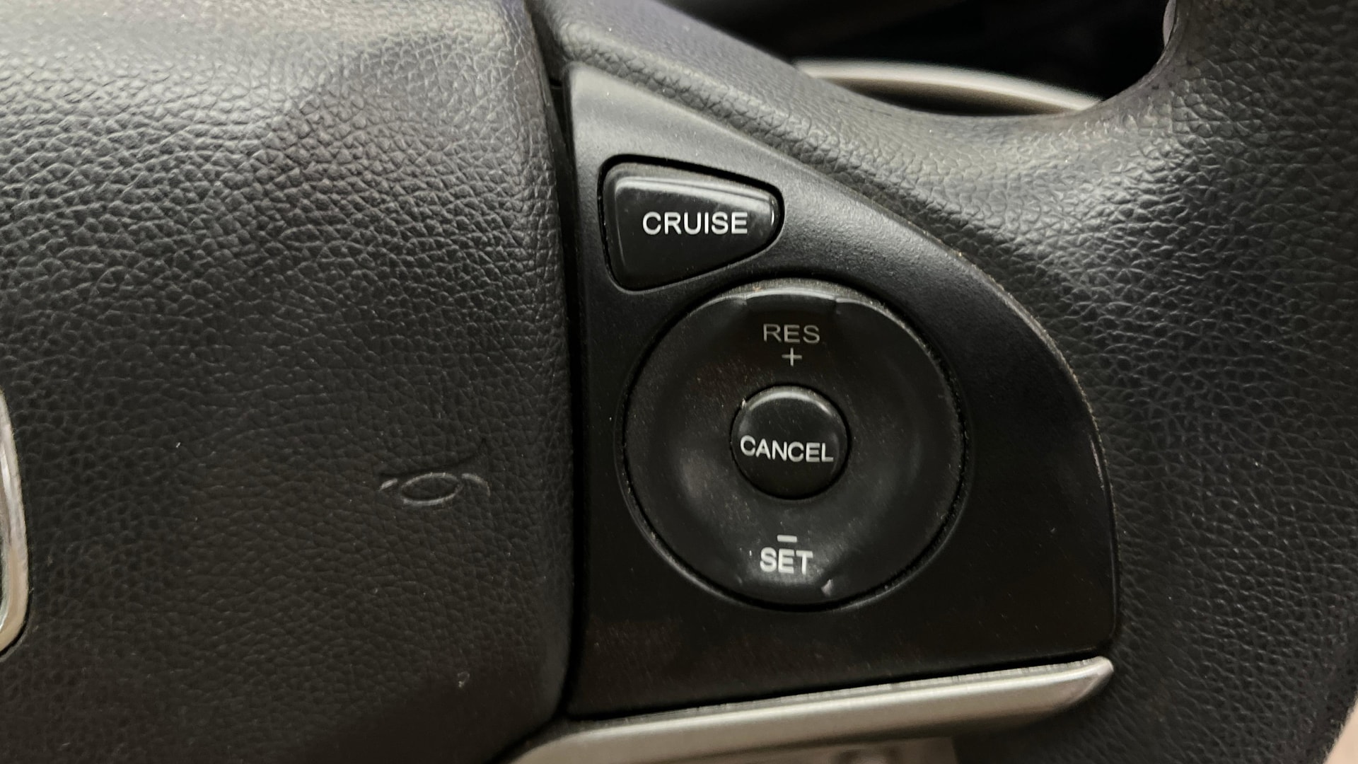 View 2015 Honda City ZX MT Diesel Anniversary Edition Image 3 Used 2015 Honda City ZX MT Diesel Anniversary Edition Image 3