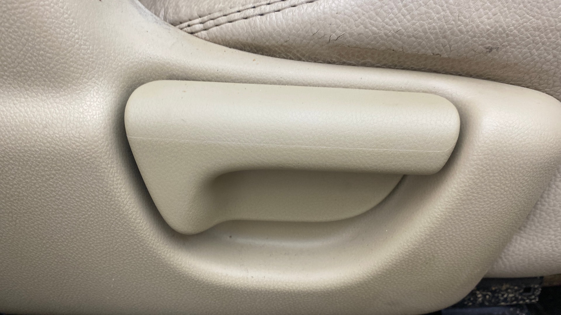 View 2013 Honda Brio S MT Petrol Image 18 Used 2013 Honda Brio S MT Petrol Image 18