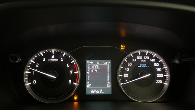 View Maruti Suzuki 1000 Image 34 Used Maruti Suzuki 1000 Image 34