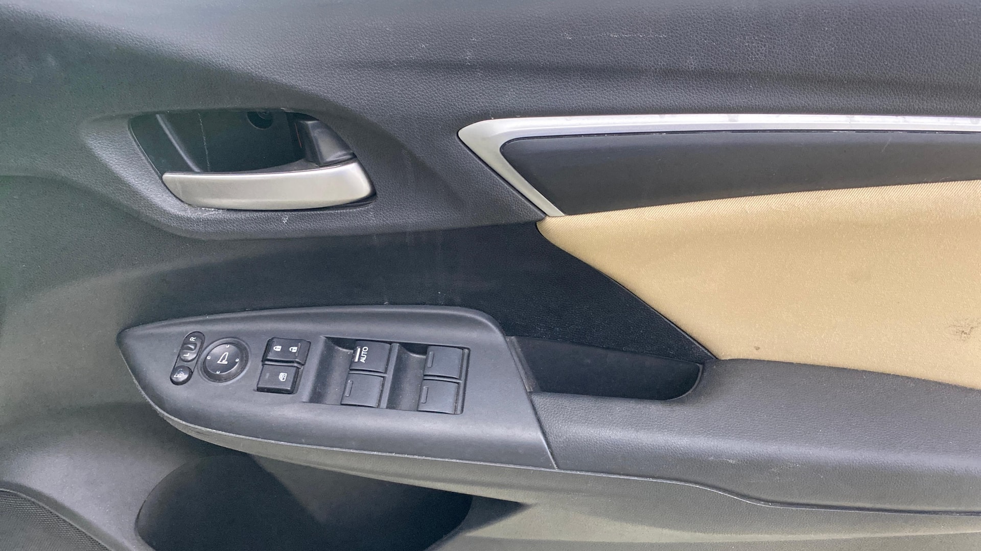 View 2022 Honda Jazz E MT Diesel Image 34 Used 2022 Honda Jazz E MT Diesel Image 34