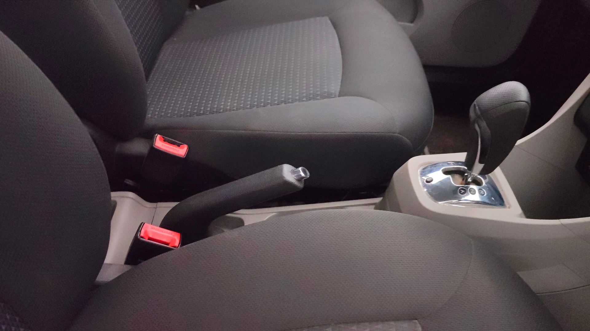 View 2017 Tata Tiago Revotorq XB Image 37 Used 2017 Tata Tiago Revotorq XB Image 37