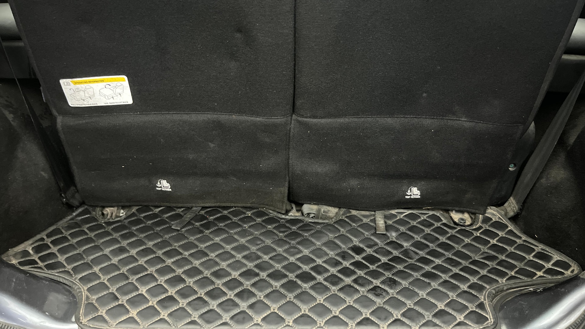 View 2021 Mahindra Thar AX Standard Manual Soft Top 6 Seater Image 9 Used 2021 Mahindra Thar AX Standard Manual Soft Top 6 Seater Image 9