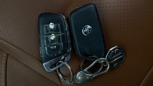 View MG Hector Plus Image 20 Used MG Hector Plus Image 20