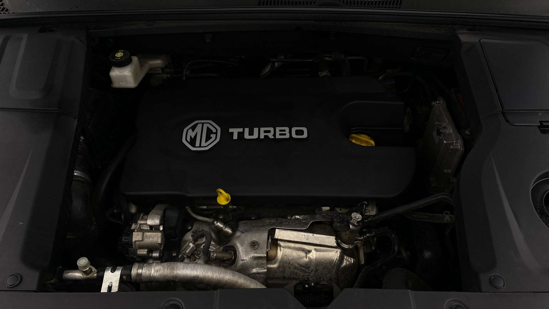 View 2021 MG Hector Plus Sharp Turbo 6 Seater Diesel Image 47 Used 2021 MG Hector Plus Sharp Turbo 6 Seater Diesel Image 47
