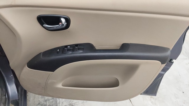View Hyundai i10 Image 32 Used Hyundai i10 Image 32