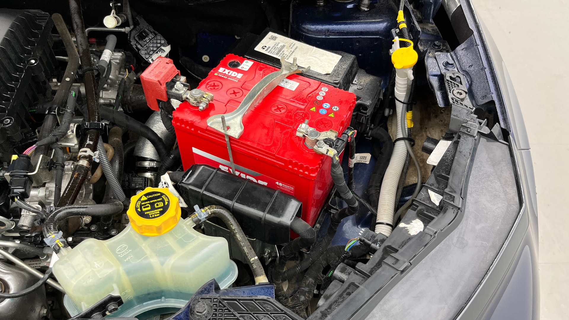 View 2025 Tata Curvv Smart 1.2 Revotron Petrol 6MT Image 29 Used 2025 Tata Curvv Smart 1.2 Revotron Petrol 6MT Image 29
