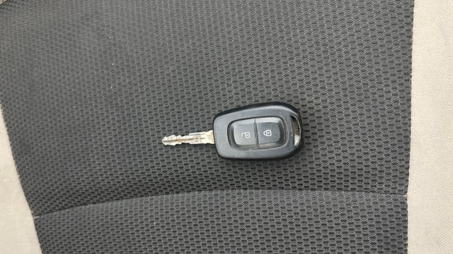 View Renault Triber Image 26 Used Renault Triber Image 26