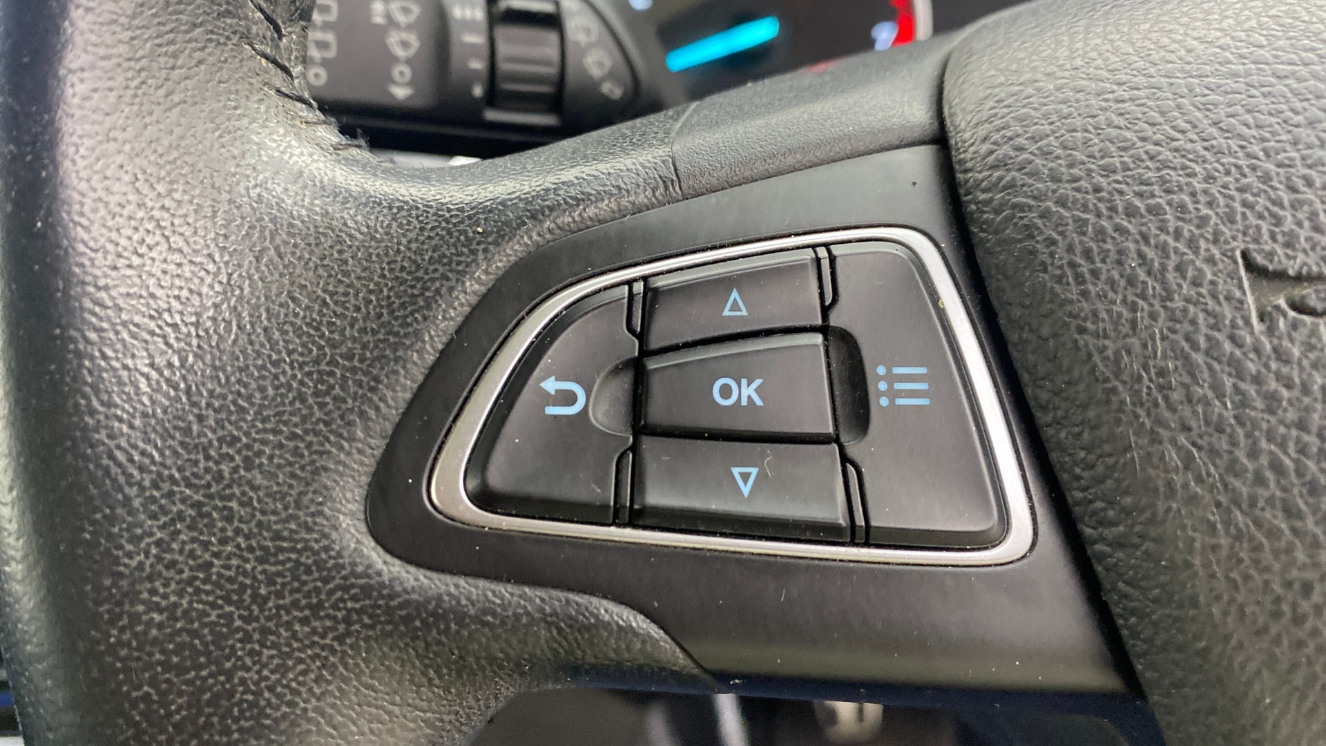 View 2019 Ford EcoSport 1.5 TDCi Diesel Ambiente BS IV Image 3 Used 2019 Ford EcoSport 1.5 TDCi Diesel Ambiente BS IV Image 3