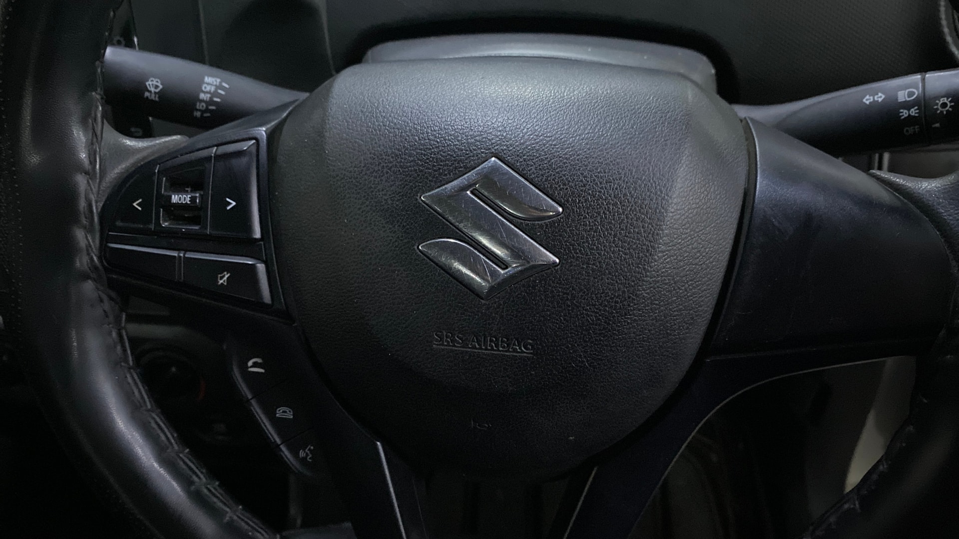 View 2021 Maruti Suzuki 1000 Base Variant Image 3 Used 2021 Maruti Suzuki 1000 Base Variant Image 3