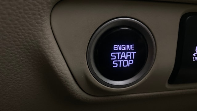 View Kia Carens Image 36 Used Kia Carens Image 36