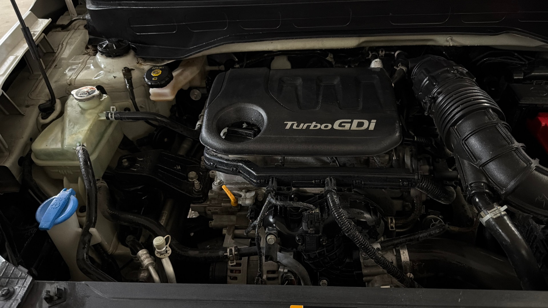 View 2020 Hyundai Venue SX Plus 1.0 Petrol AT Image 4 Used 2020 Hyundai Venue SX Plus 1.0 Petrol AT Image 4