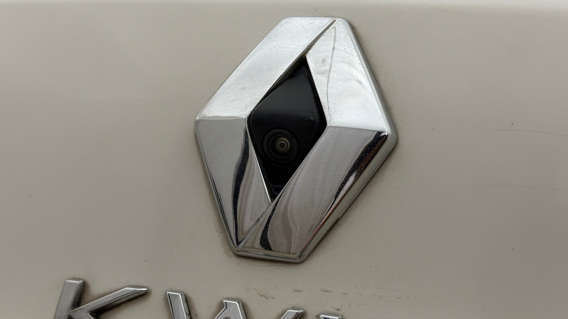 View 2024 Renault Kwid RXL 1.0 BS IV Image 23 Used 2024 Renault Kwid RXL 1.0 BS IV Image 23