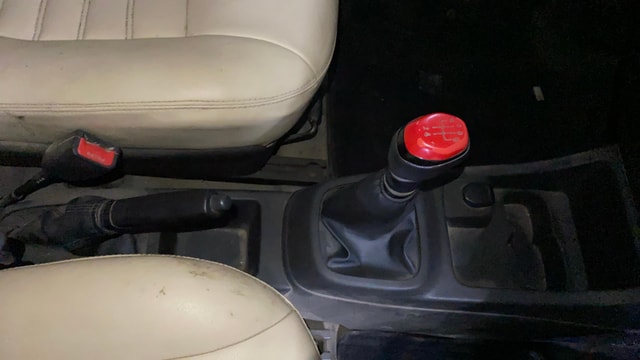 View Renault Kwid Image 38 Used Renault Kwid Image 38