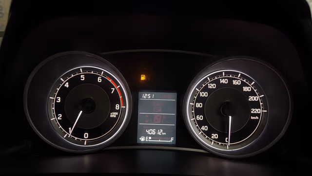 View Maruti Suzuki 1000 Image 33 Used Maruti Suzuki 1000 Image 33