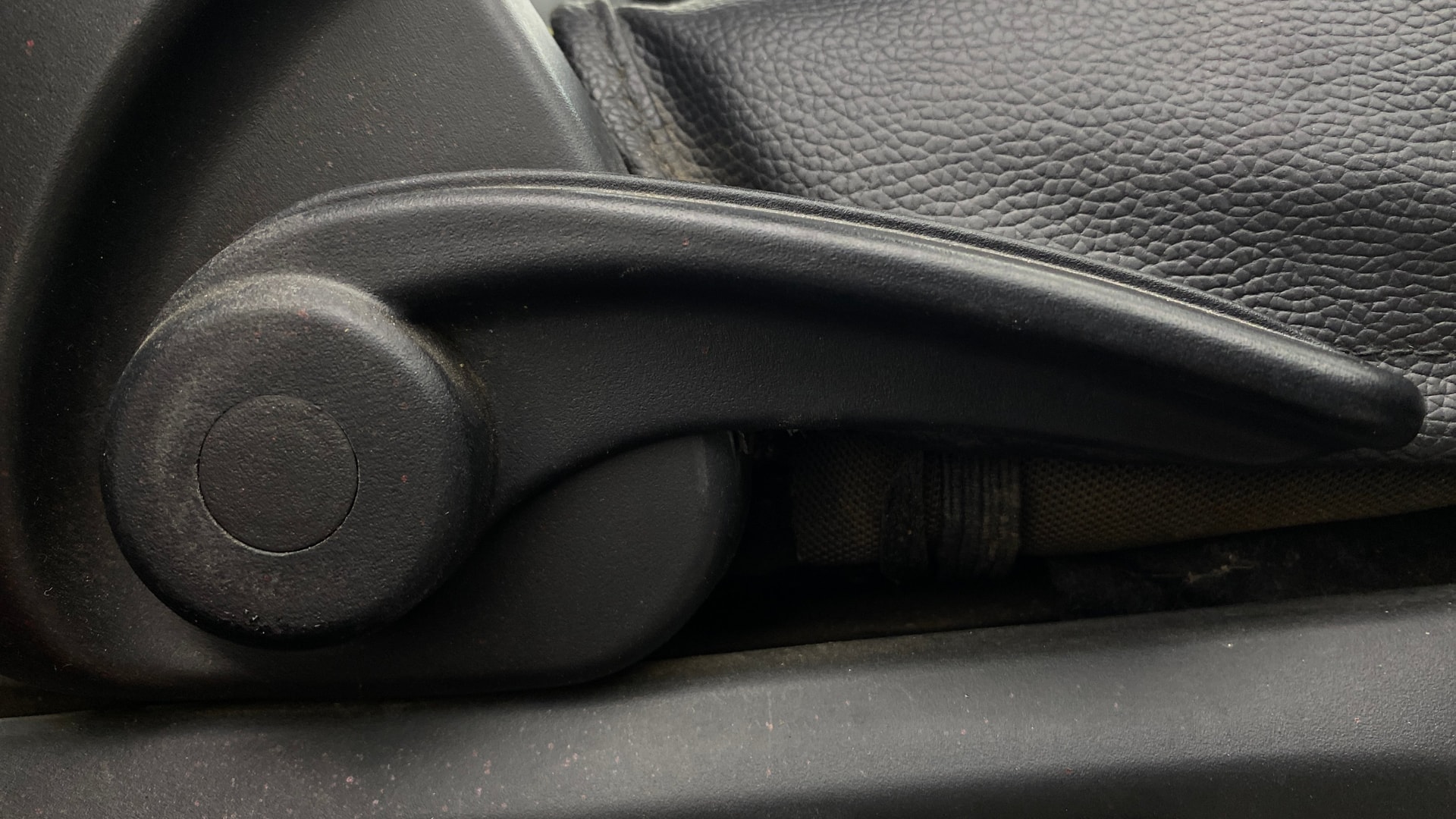 View 2016 Tata Nano Twist XT Image 18 Used 2016 Tata Nano Twist XT Image 18