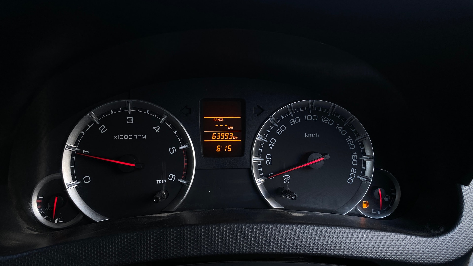 View 2014 Maruti Suzuki 1000 Base Variant Image 22 Used 2014 Maruti Suzuki 1000 Base Variant Image 22