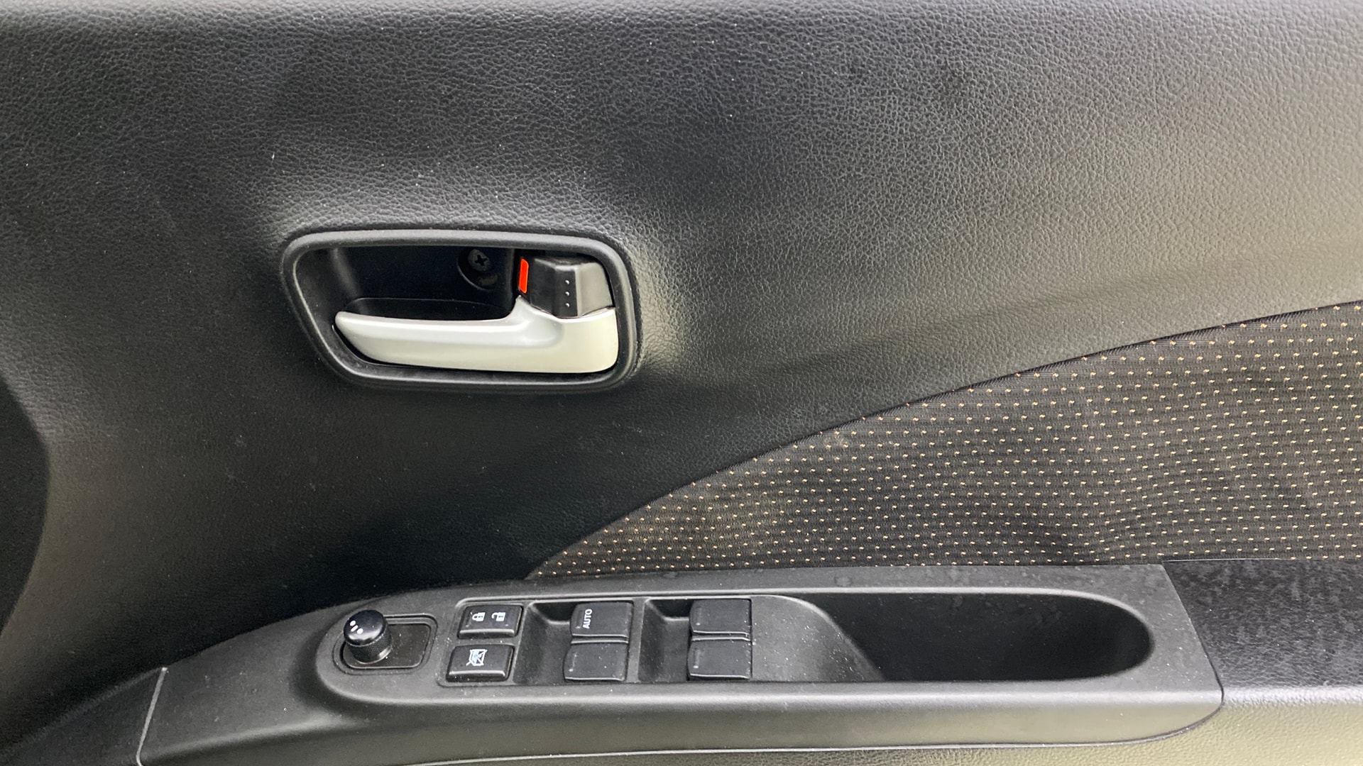 View 2018 Maruti Suzuki 1000 Base Variant Image 33 Used 2018 Maruti Suzuki 1000 Base Variant Image 33