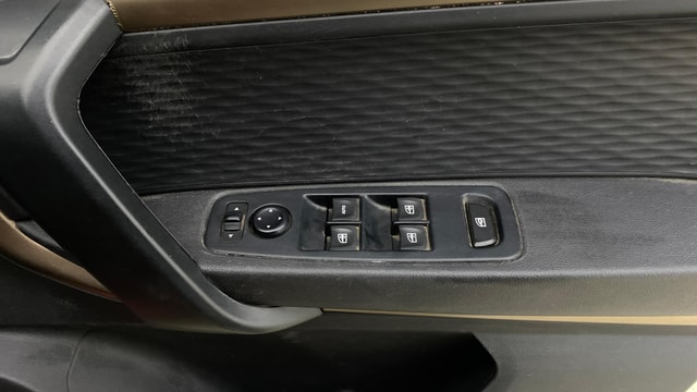 View Renault Kiger Image 33 Used Renault Kiger Image 33