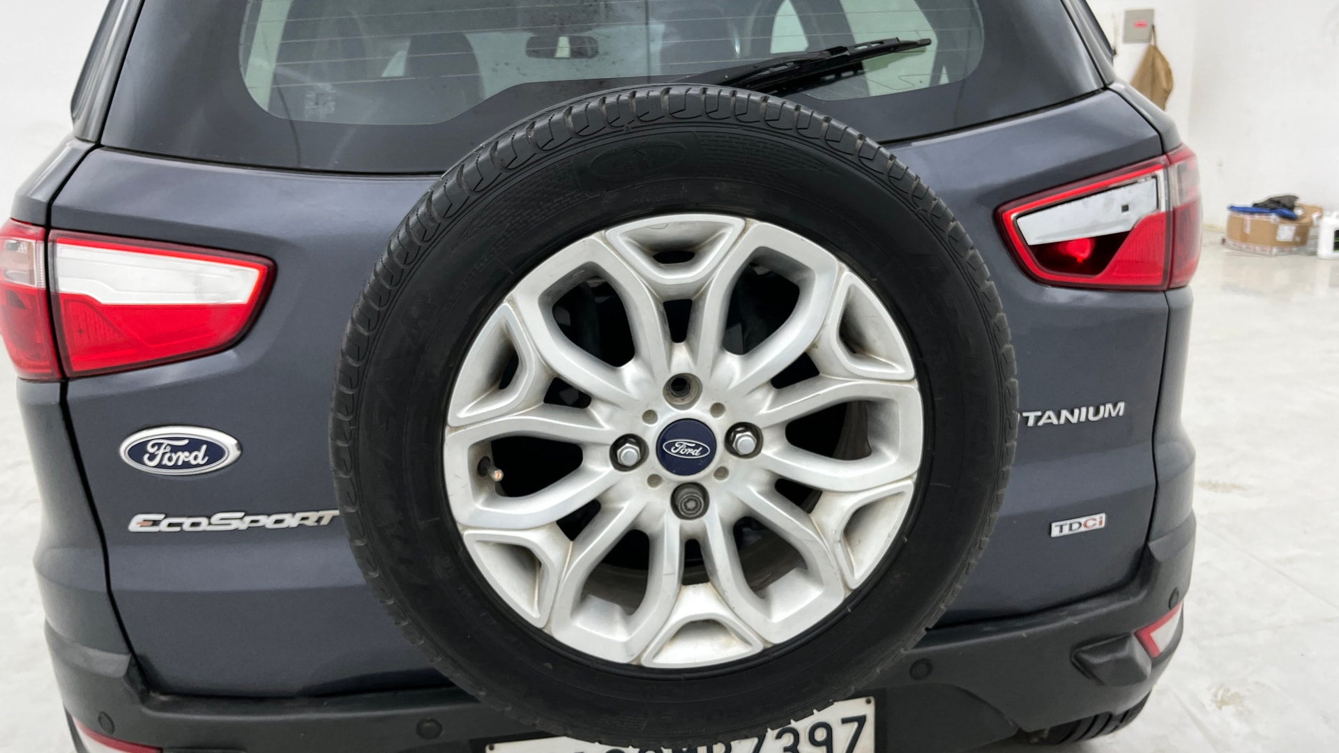 View 2014 Ford EcoSport 1.5 TDCi Diesel Ambiente BS IV Image 15 Used 2014 Ford EcoSport 1.5 TDCi Diesel Ambiente BS IV Image 15