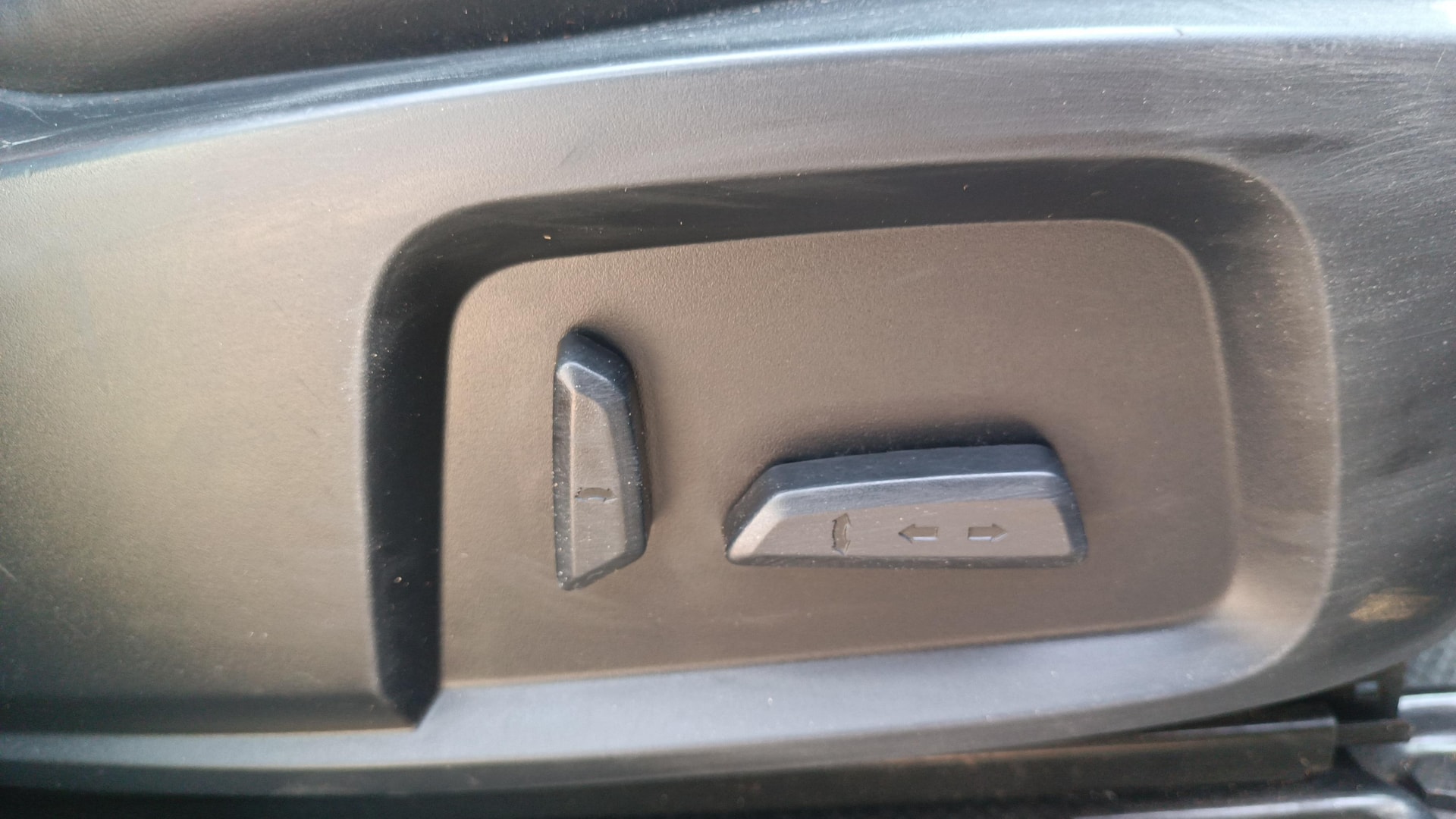 View 2021 Tata Safari XZ Plus 6S Image 12 Used 2021 Tata Safari XZ Plus 6S Image 12