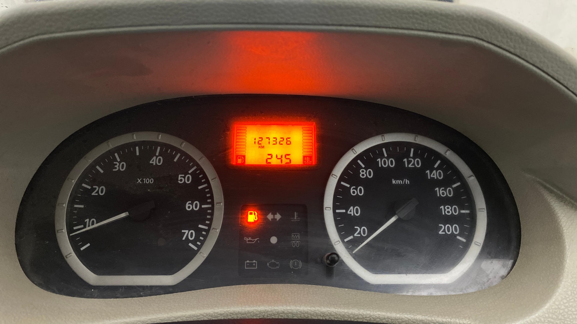 View 2013 Mahindra Verito D2 Image 33 Used 2013 Mahindra Verito D2 Image 33