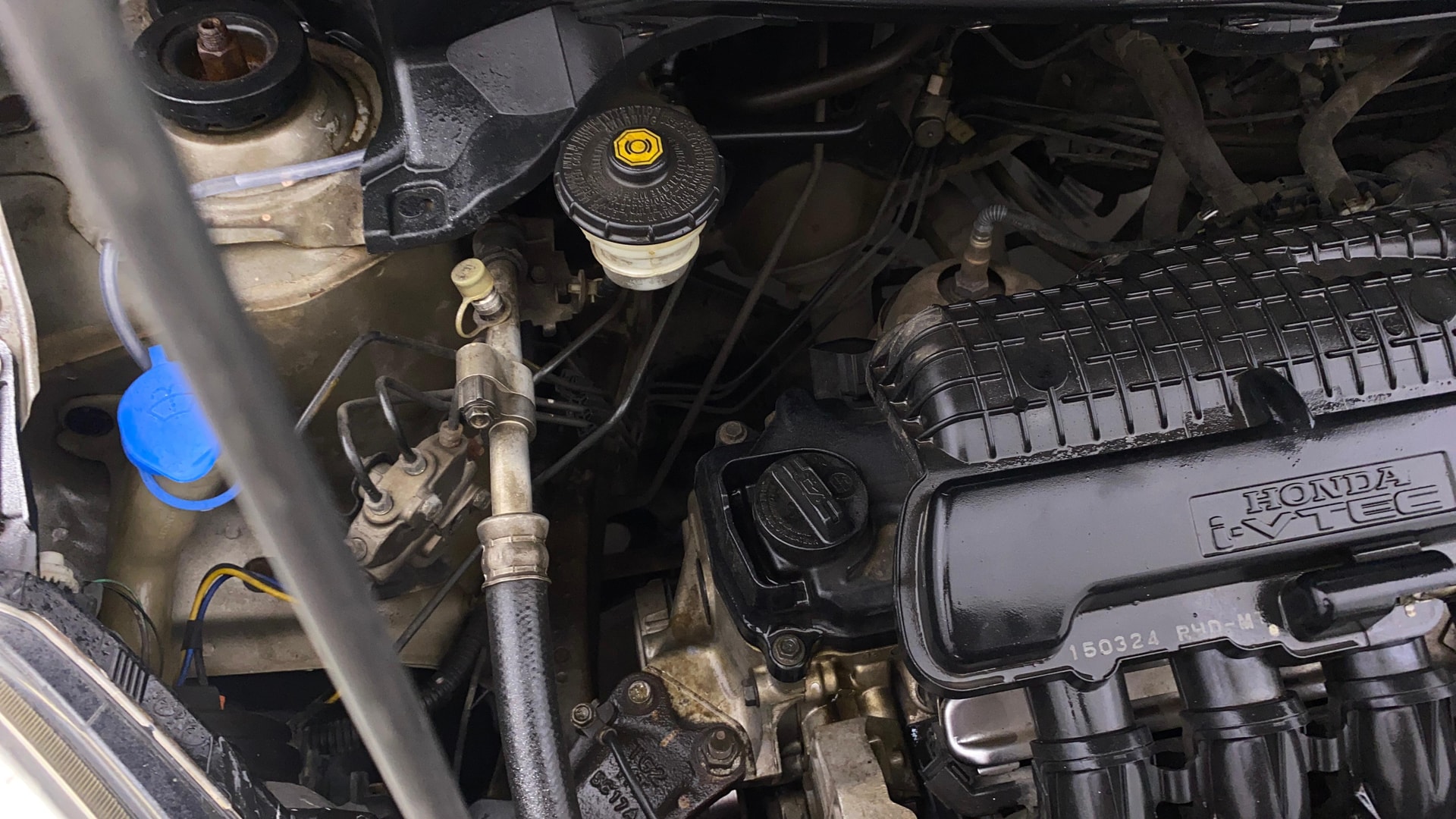 View 2015 Honda Amaze E MT Petrol BS IV Image 3 Used 2015 Honda Amaze E MT Petrol BS IV Image 3