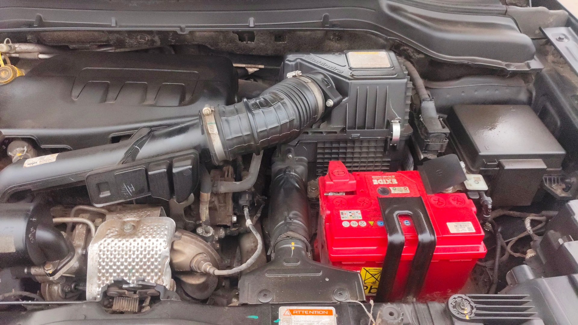 Used 2023 Mahindra XUV300 Used 2023 Mahindra XUV300