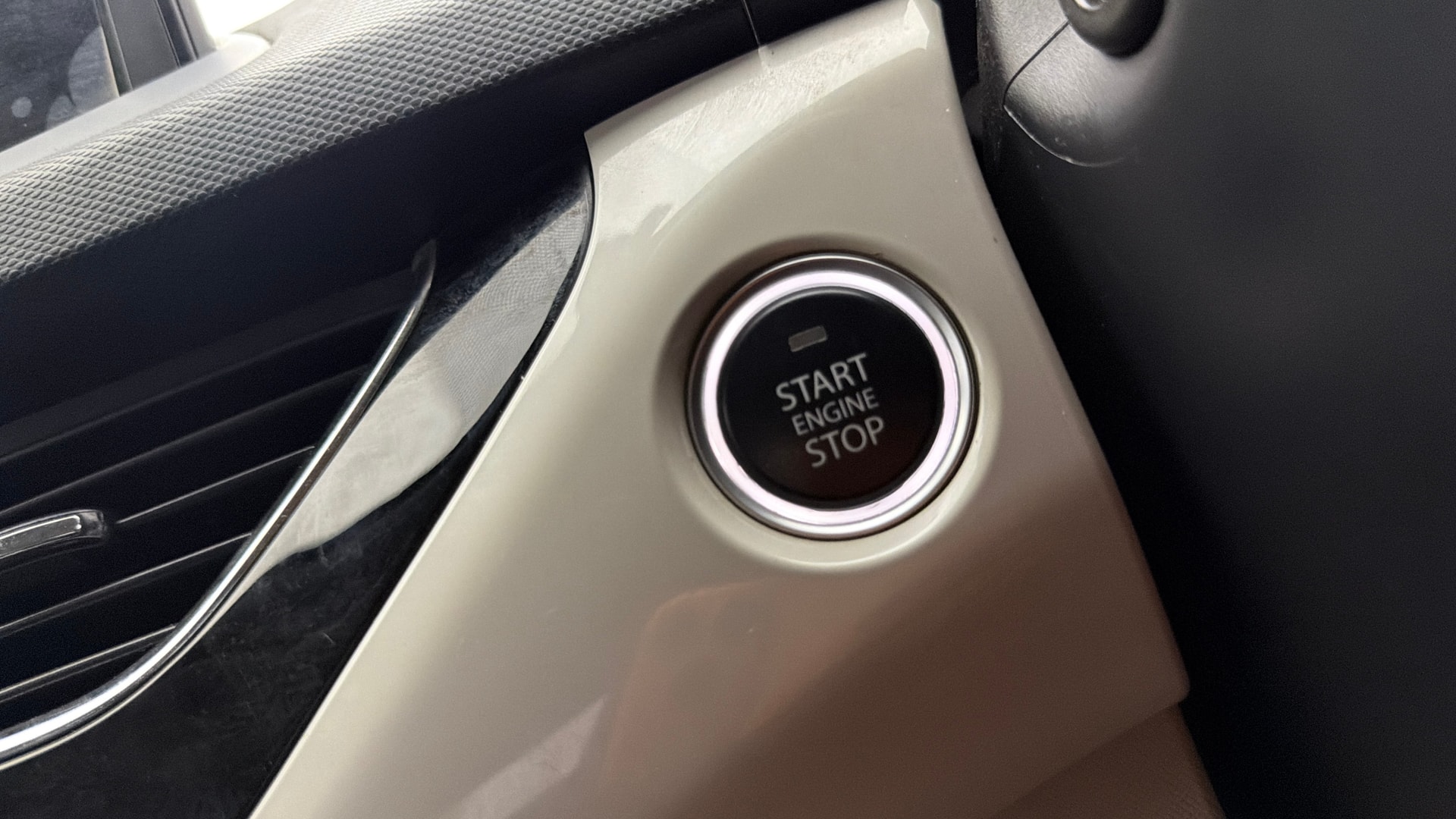 View 2022 Tata Nexon Revotron XE Image 34 Used 2022 Tata Nexon Revotron XE Image 34