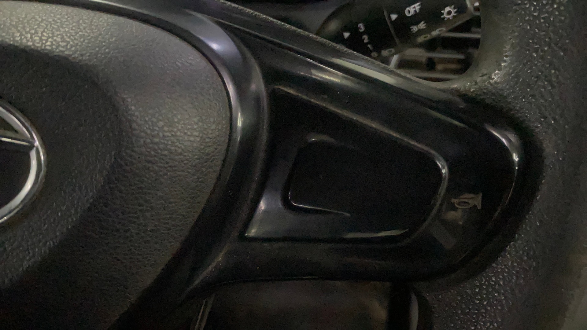 View 2020 Tata Tiago Revotorq XB Image 3 Used 2020 Tata Tiago Revotorq XB Image 3