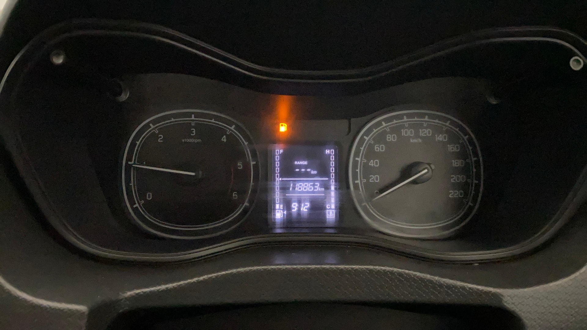 View 2017 Maruti Suzuki 1000 Base Variant Image 33 Used 2017 Maruti Suzuki 1000 Base Variant Image 33