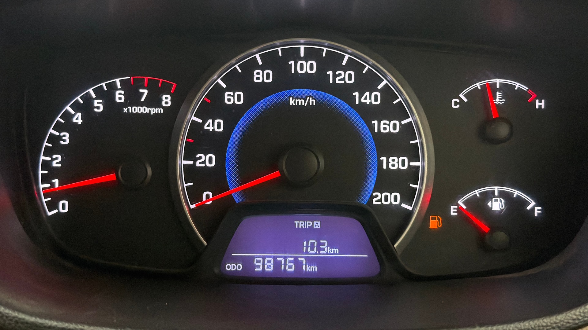 View 2015 Hyundai Grand i10 Magna 1.2 Kappa VTVT Image 19 Used 2015 Hyundai Grand i10 Magna 1.2 Kappa VTVT Image 19