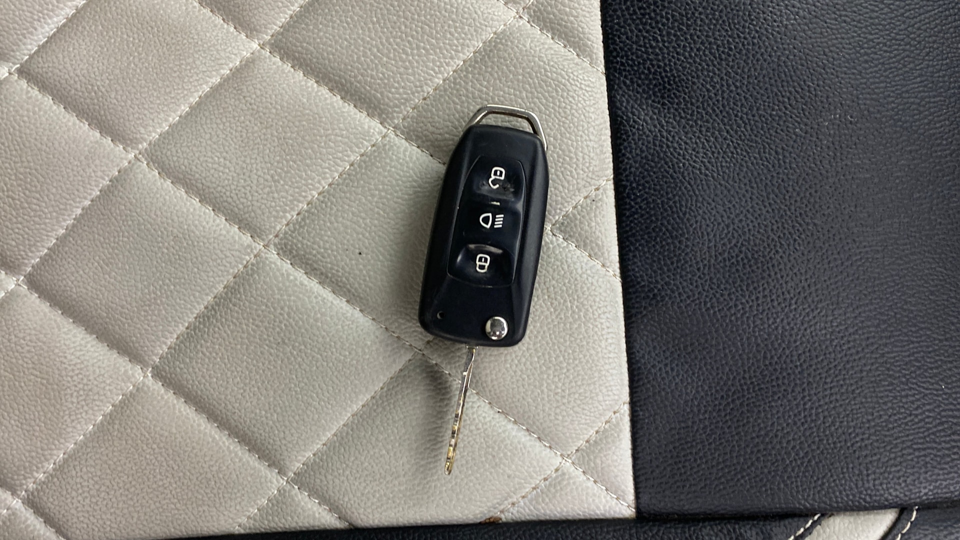 Used 2017 Tata Tiago Used 2017 Tata Tiago