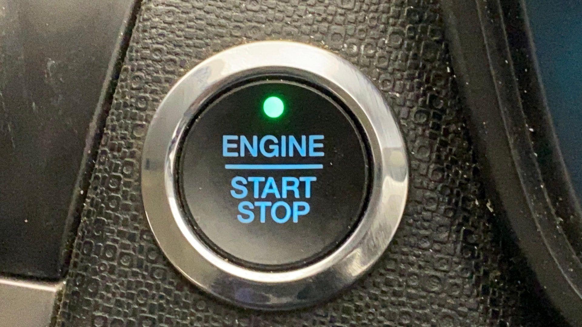 View 2020 Ford EcoSport 1.5 TDCi Diesel Ambiente BS IV Image 39 Used 2020 Ford EcoSport 1.5 TDCi Diesel Ambiente BS IV Image 39