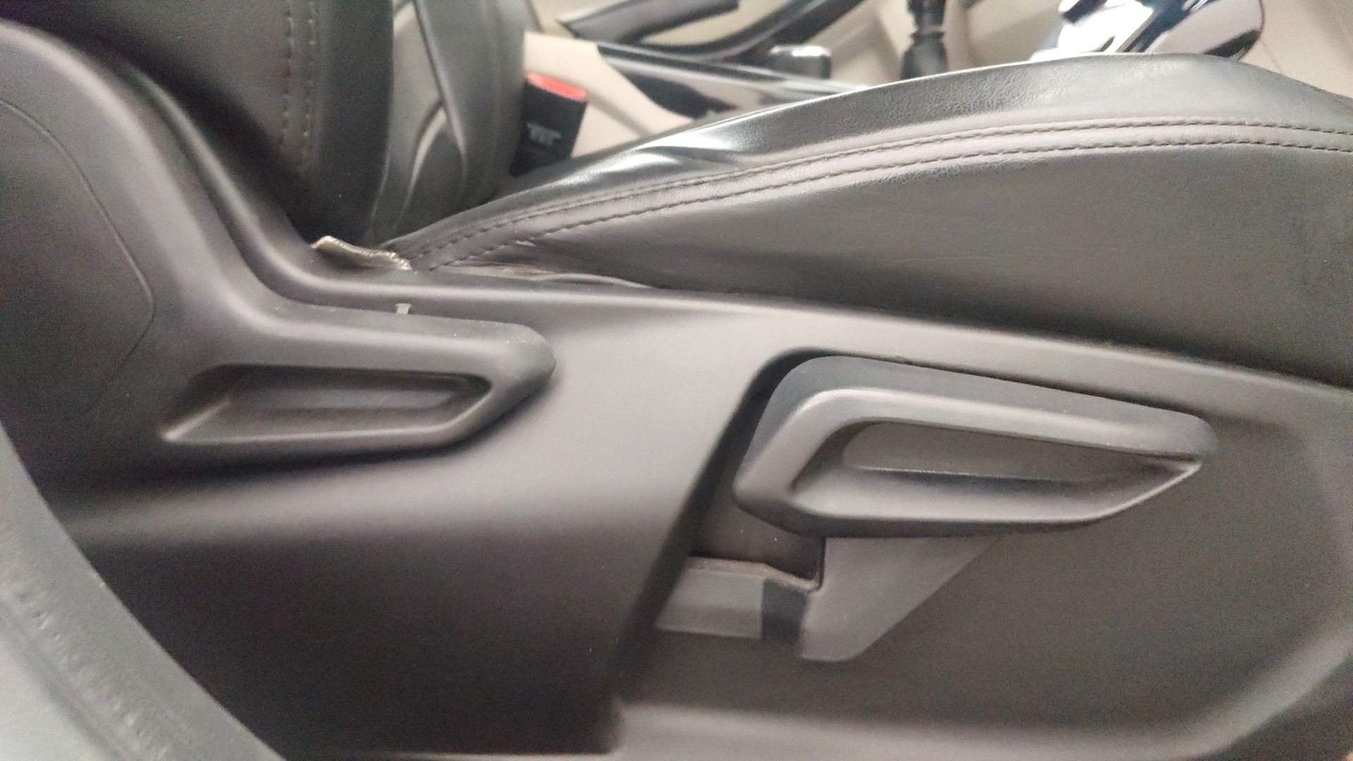 View 2021 Tata Nexon Revotron XE Image 19 Used 2021 Tata Nexon Revotron XE Image 19