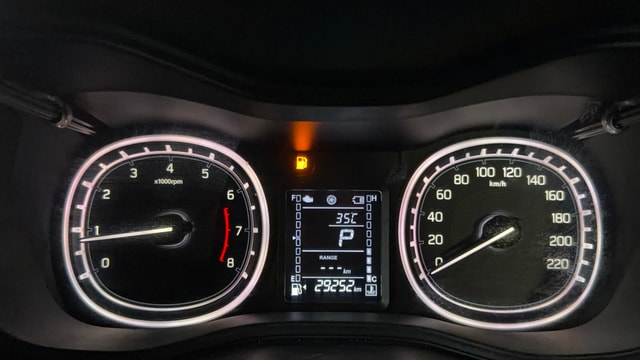 View Maruti Suzuki 1000 Image 36 Used Maruti Suzuki 1000 Image 36