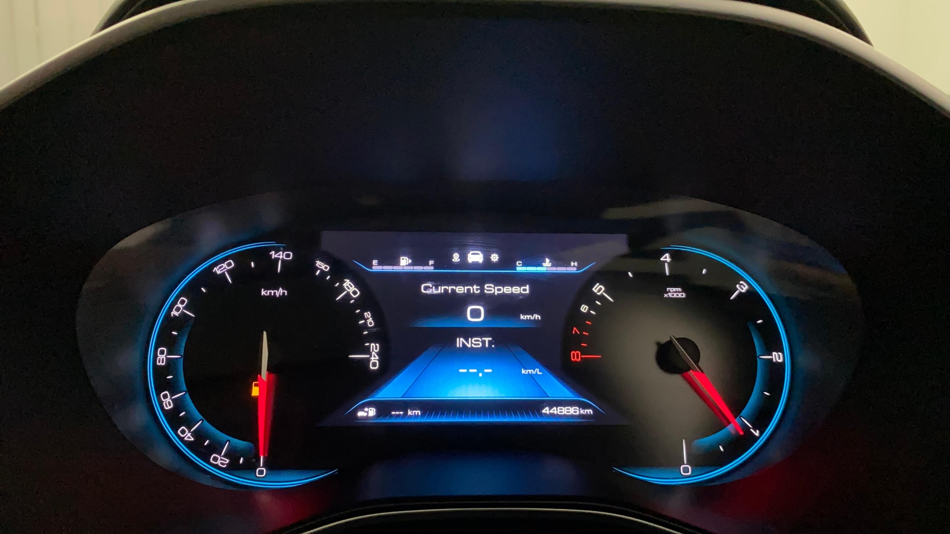View 2022 MG Hector Plus Sharp Turbo 6 Seater Diesel Image 22 Used 2022 MG Hector Plus Sharp Turbo 6 Seater Diesel Image 22