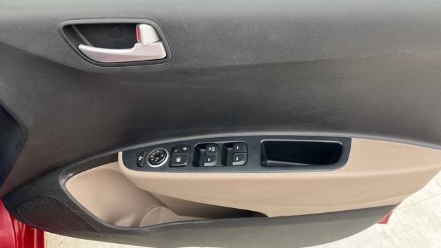 View Hyundai Grand i10 Image 34 Used Hyundai Grand i10 Image 34