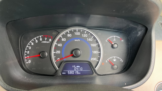 View Hyundai Grand i10 Image 36 Used Hyundai Grand i10 Image 36