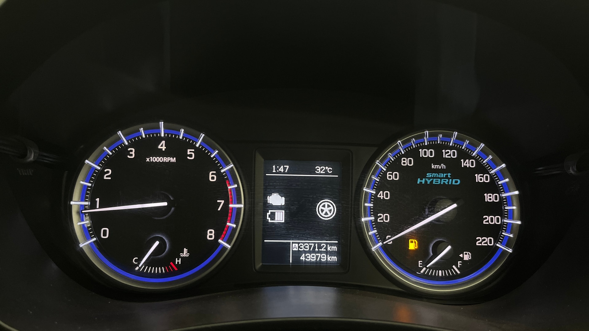 View 2022 Maruti Suzuki 1000 Base Variant Image 21 Used 2022 Maruti Suzuki 1000 Base Variant Image 21