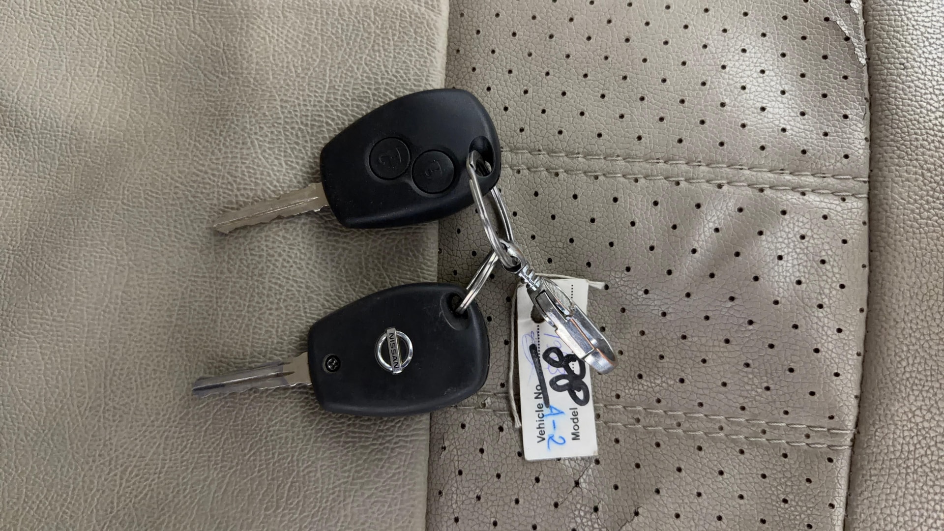 View 2016 Nissan Terrano XL P Image 26 Used 2016 Nissan Terrano XL P Image 26
